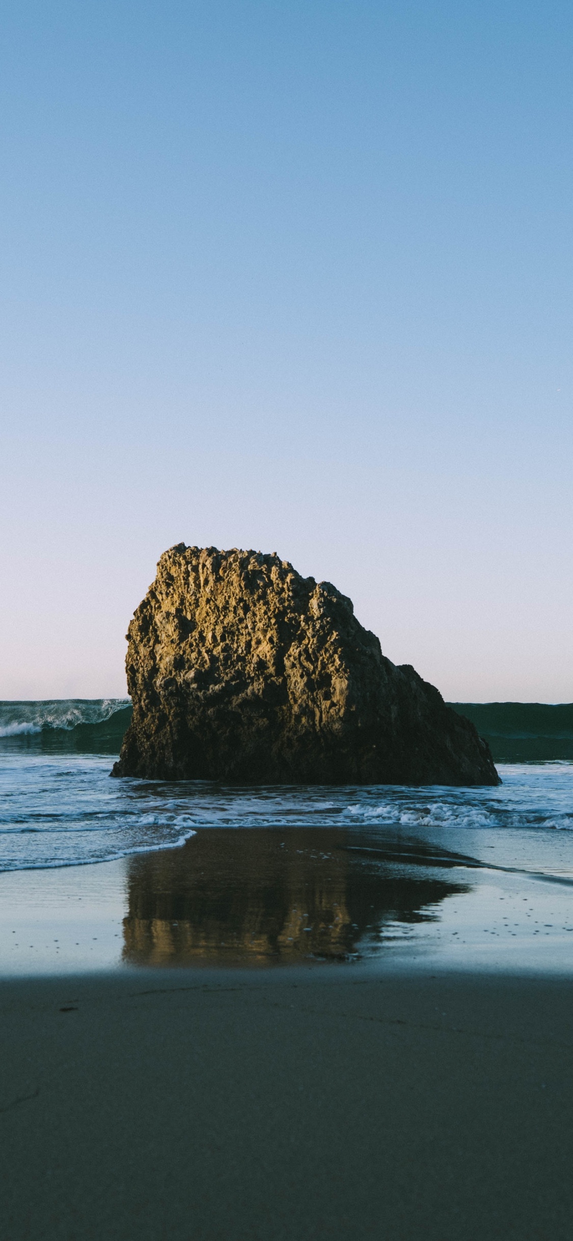 Promontorio, Cuerpo de Agua, Cabo, Azul, Oceano. Wallpaper in 1125x2436 Resolution