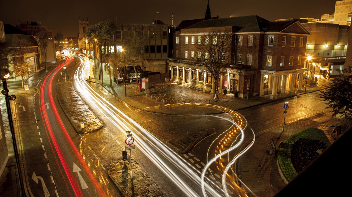 Time Lapse Photography of Cars on Road During Night Time. Wallpaper in 1366x768 Resolution