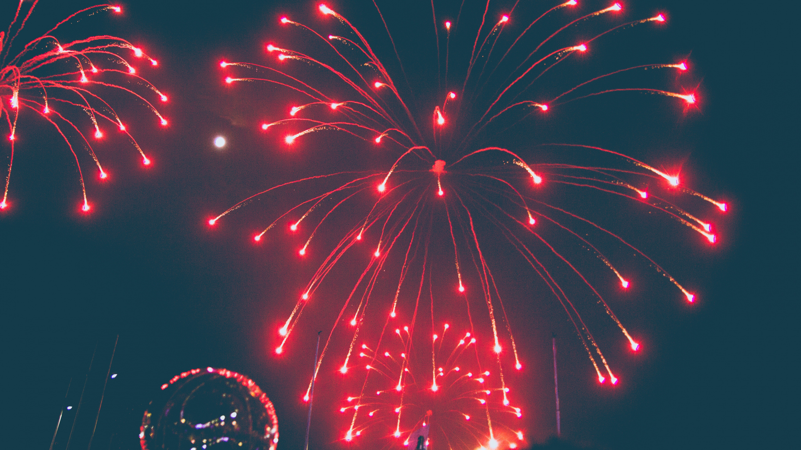 Fireworks, Red, New Years Day, Midnight, Pink. Wallpaper in 2560x1440 Resolution