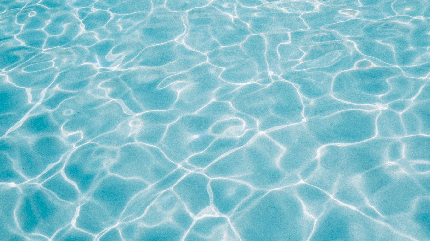 Blue Body of Water During Daytime. Wallpaper in 1366x768 Resolution