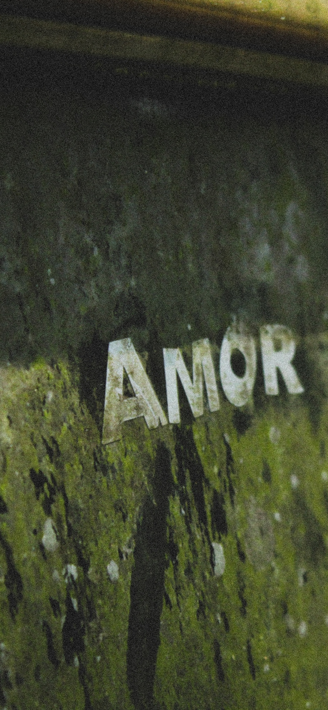 Black and Brown Classic Car. Wallpaper in 1125x2436 Resolution