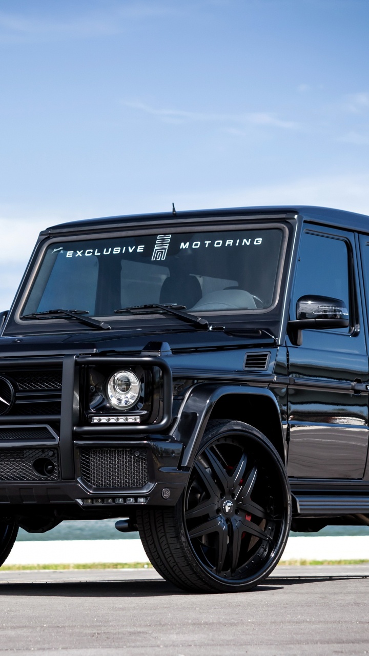 Black Jeep Wrangler on Gray Asphalt Road During Daytime. Wallpaper in 720x1280 Resolution