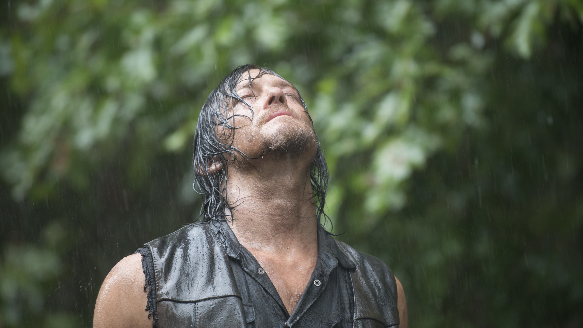 达里尔·迪克森（Daryl Dixon）, 头发, 森林, 手, 丛林 壁纸 1920x1080 允许