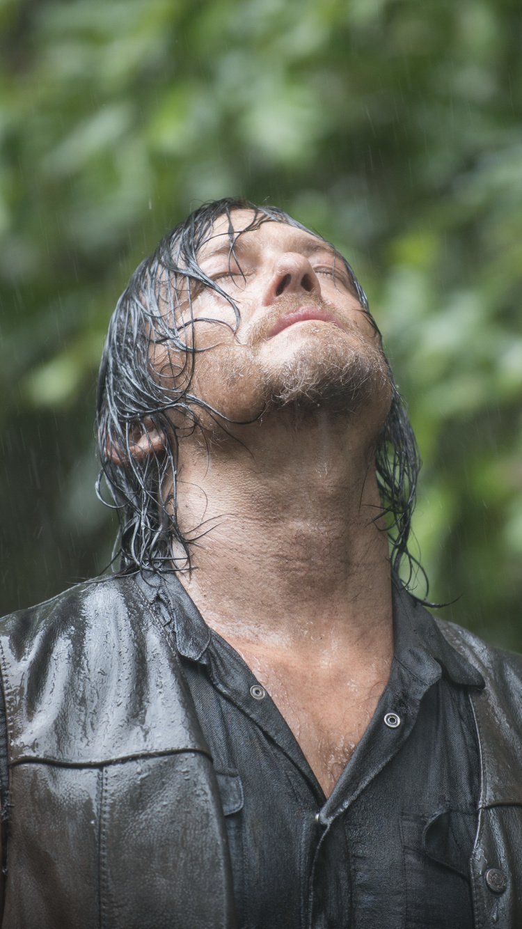 达里尔·迪克森（Daryl Dixon）, 头发, 森林, 手, 丛林 壁纸 750x1334 允许