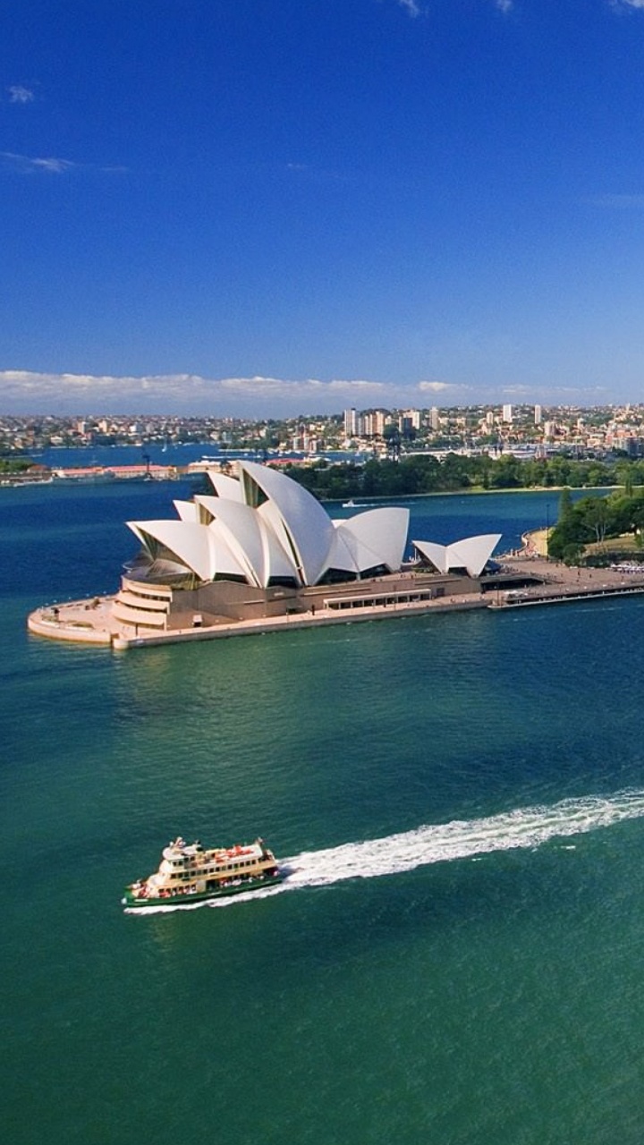 Luftaufnahme Von Stadtgebäuden Tagsüber. Wallpaper in 720x1280 Resolution