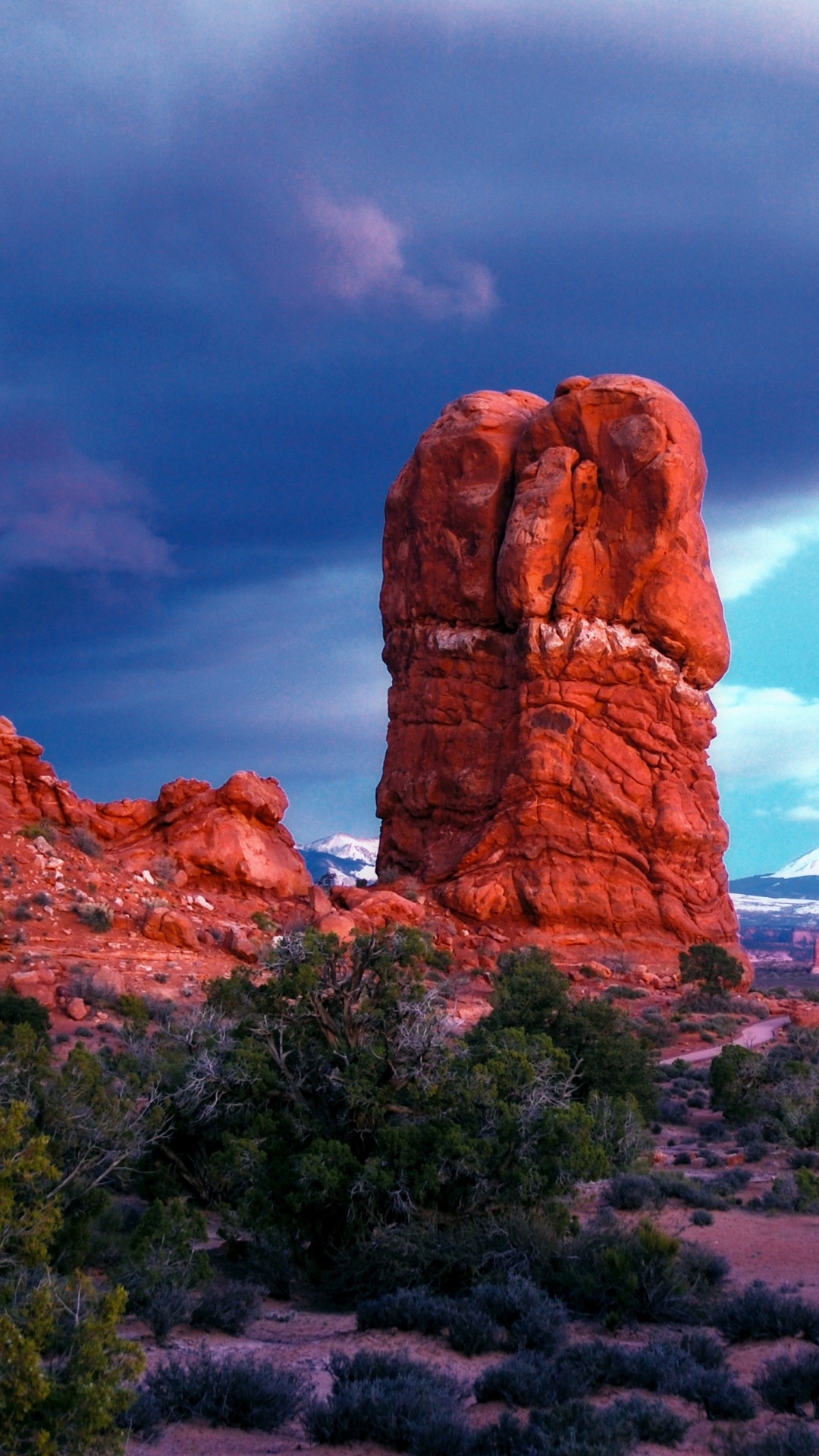 Brown Rock Formation Under Blue Sky During Daytime. Wallpaper in 1080x1920 Resolution