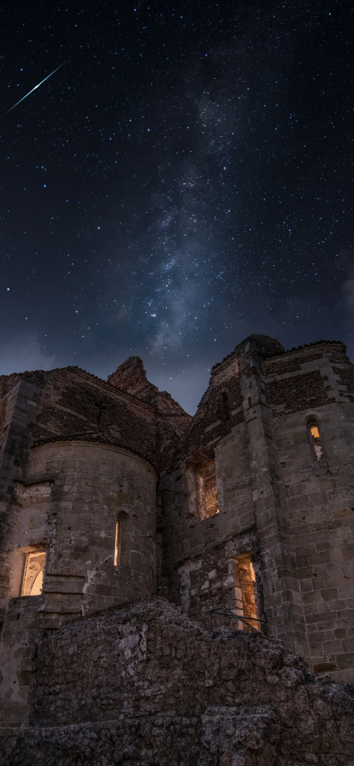 Nacht, Ruine, Atmosphäre, Stern, Alte Geschichte. Wallpaper in 1242x2688 Resolution