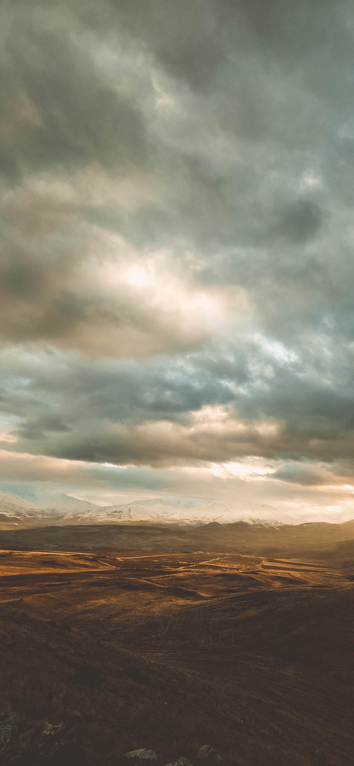 Armenia, Cloud, Nature, Atmosphere, Highland. Wallpaper in 1125x2436 Resolution