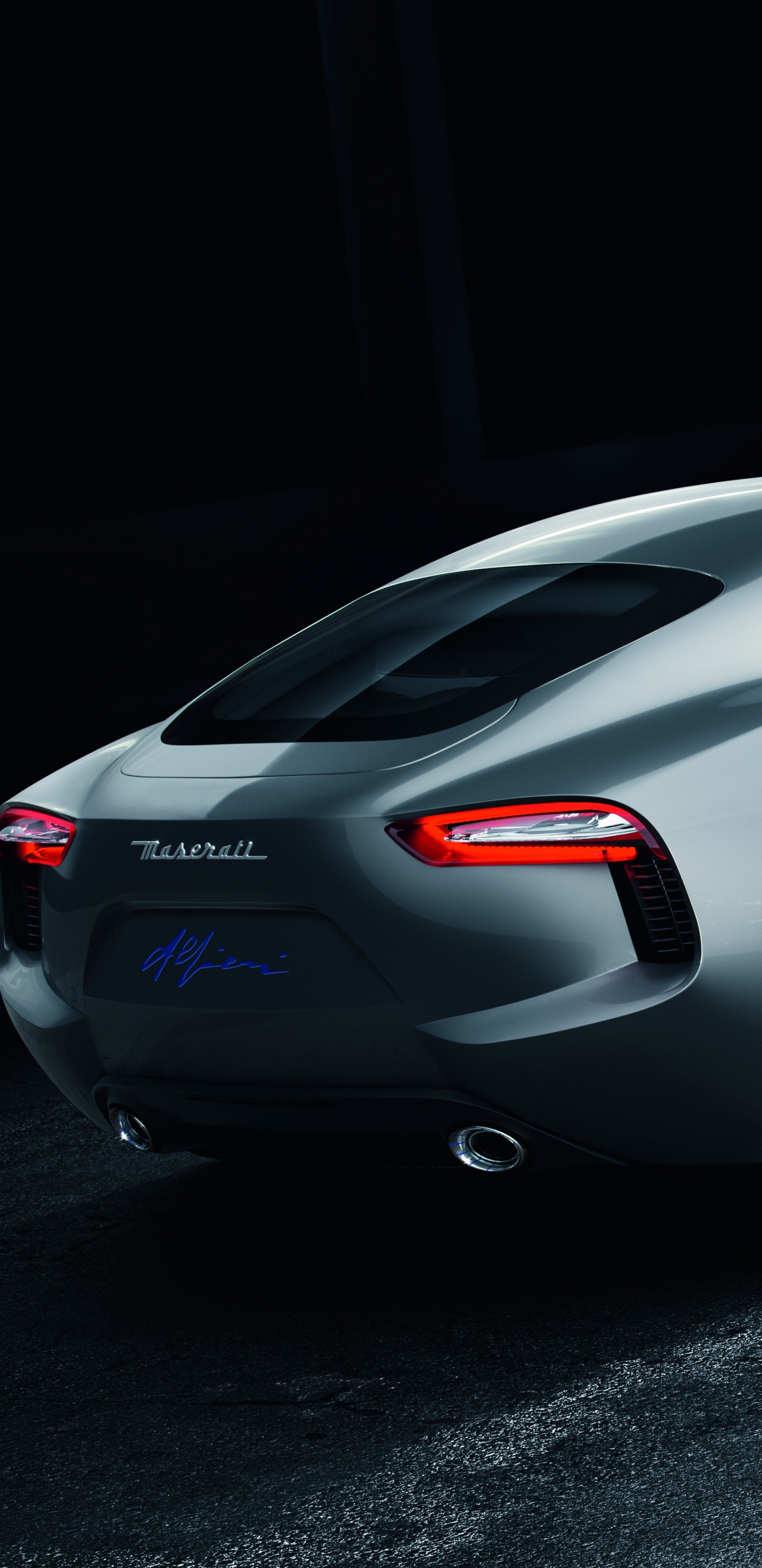 Silver Porsche 911 Parked on Black Surface. Wallpaper in 1440x2960 Resolution