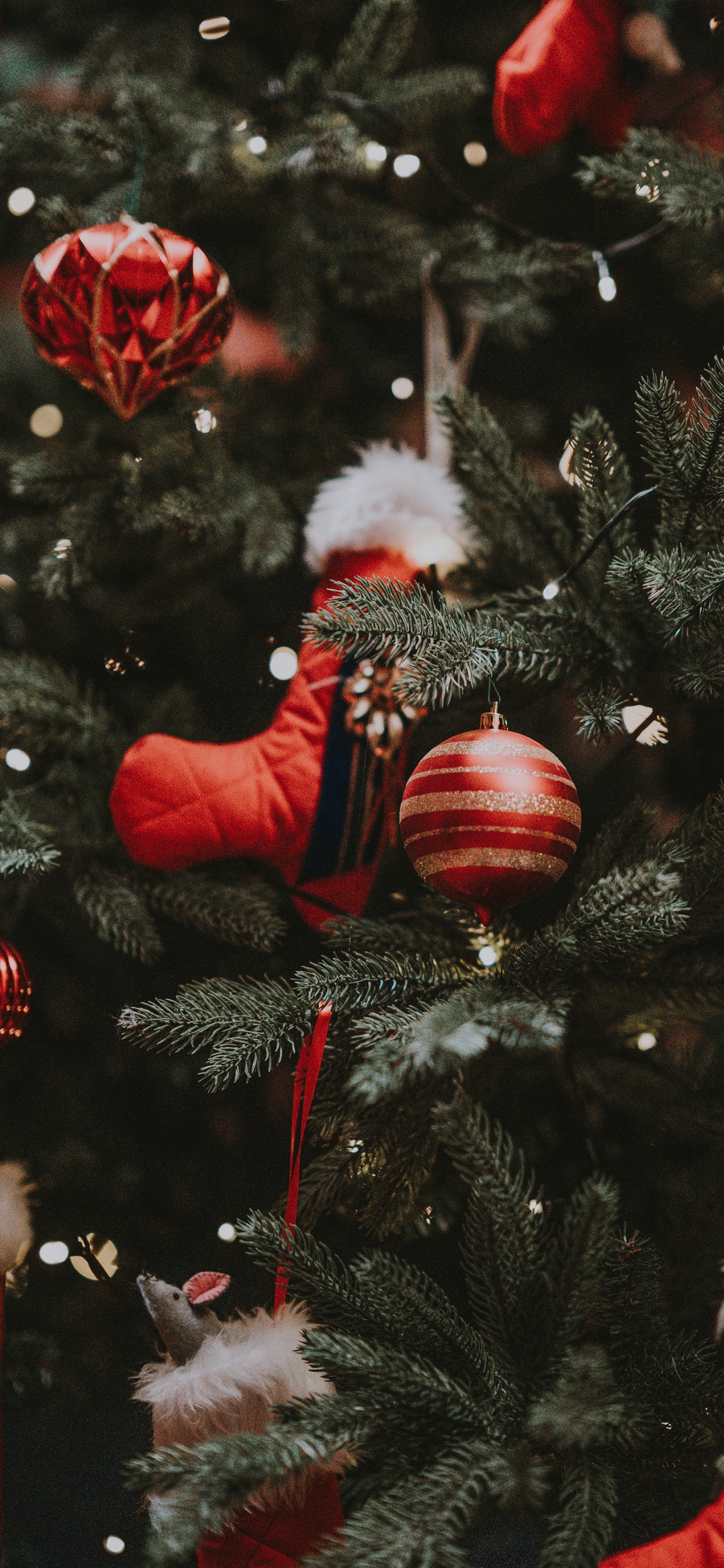 New Year, Christmas, Christmas Day, Christmas Tree, Christmas Ornament. Wallpaper in 1242x2688 Resolution