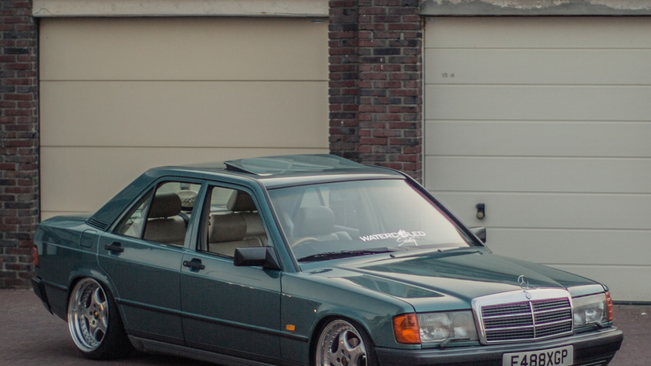 Mercedes-Benz W201, Cars, Mid Size Car, Luxury Car, Full Size Car. Wallpaper in 1280x720 Resolution