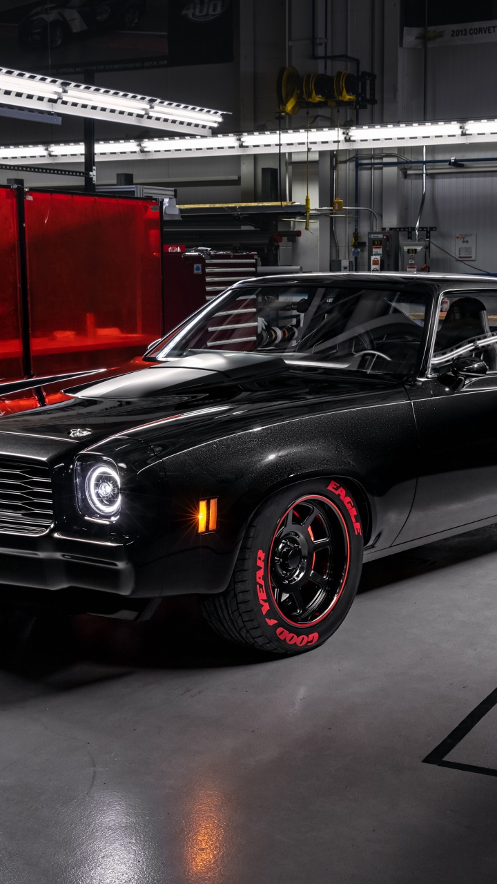 Black Mercedes Benz Coupe Parked in Garage. Wallpaper in 720x1280 Resolution