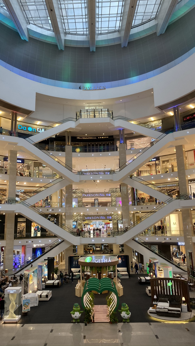 Shopping Mall, Crowd, Escalator, Lighting, Architecture. Wallpaper in 750x1334 Resolution