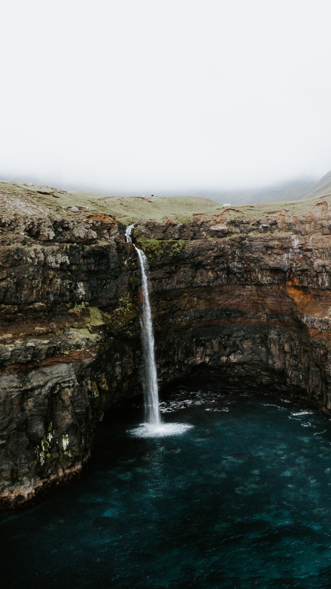 Eau, Les Ressources en Eau, Falaise, Formation, Rock. Wallpaper in 1080x1920 Resolution