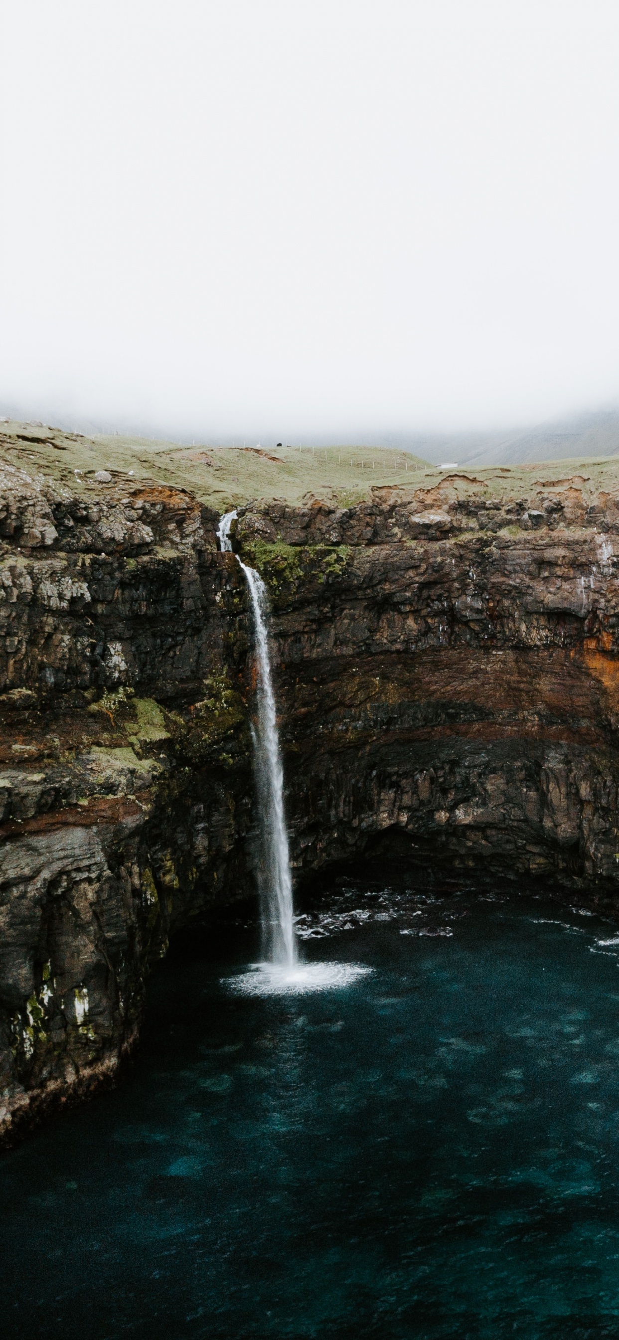 Wasser, Wasserressourcen, Rock, Meer, Wasserlauf. Wallpaper in 1242x2688 Resolution