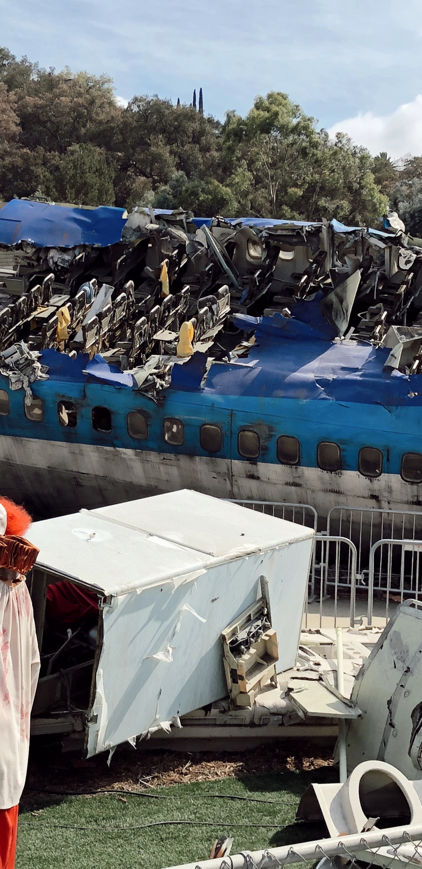 Water, Boat, Recreation, Pipe. Wallpaper in 1440x2960 Resolution