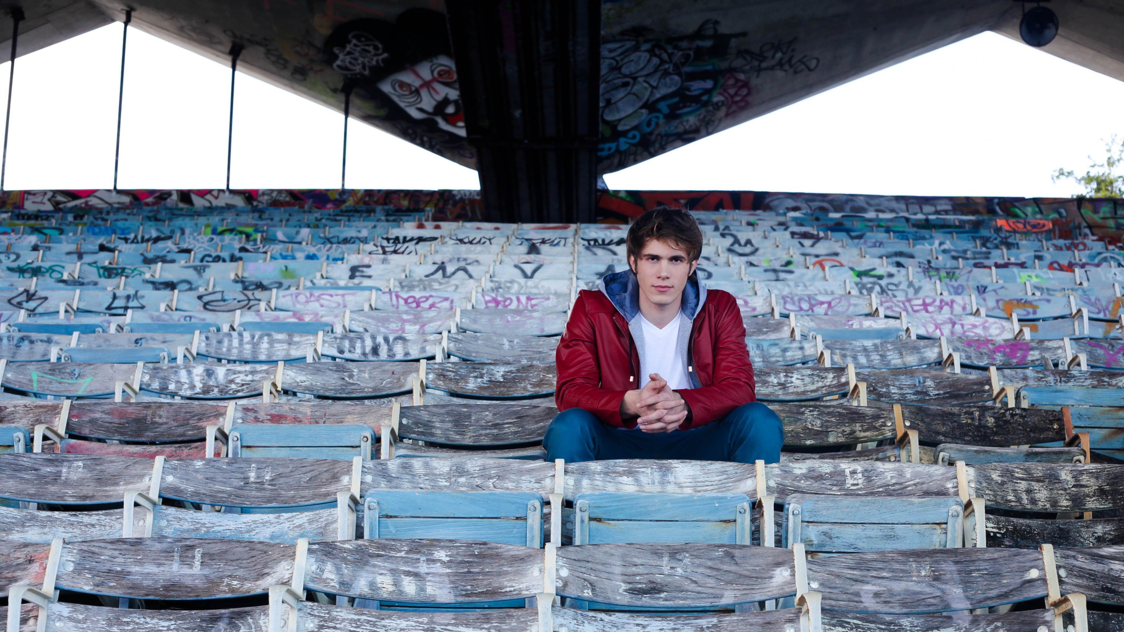 Schauspieler, Stadion, Blau, Freizeit, Erholung. Wallpaper in 3840x2160 Resolution