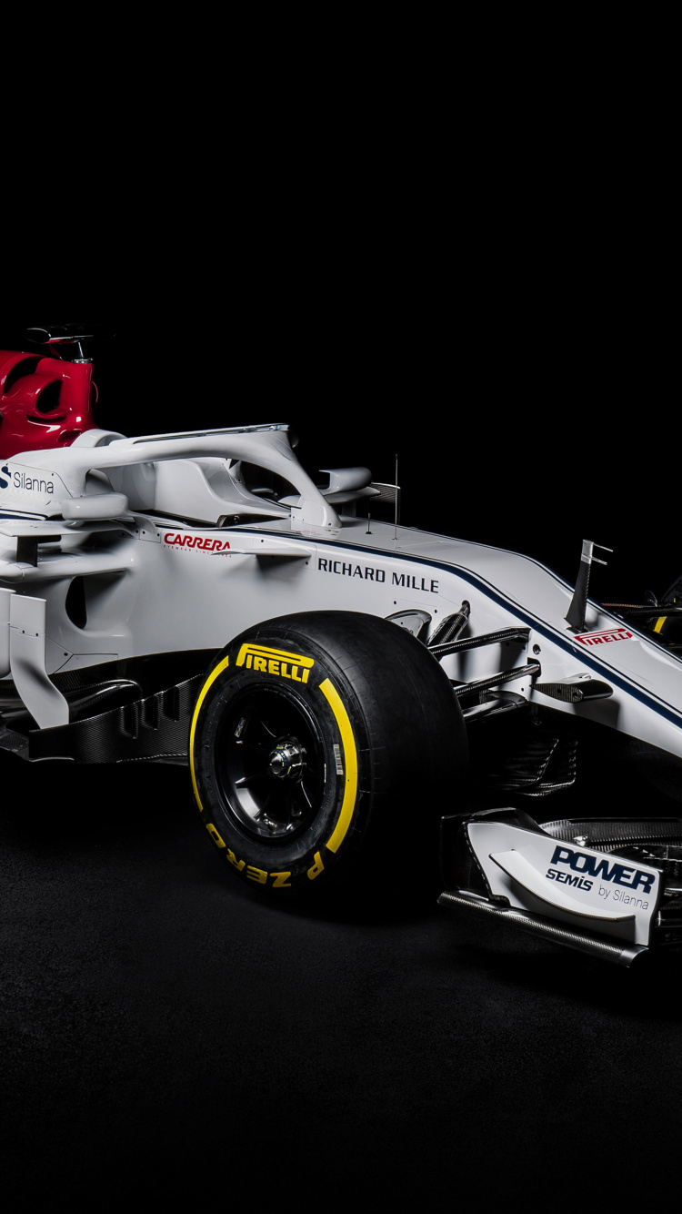 Weiß Und Rot f 1 Auto. Wallpaper in 750x1334 Resolution