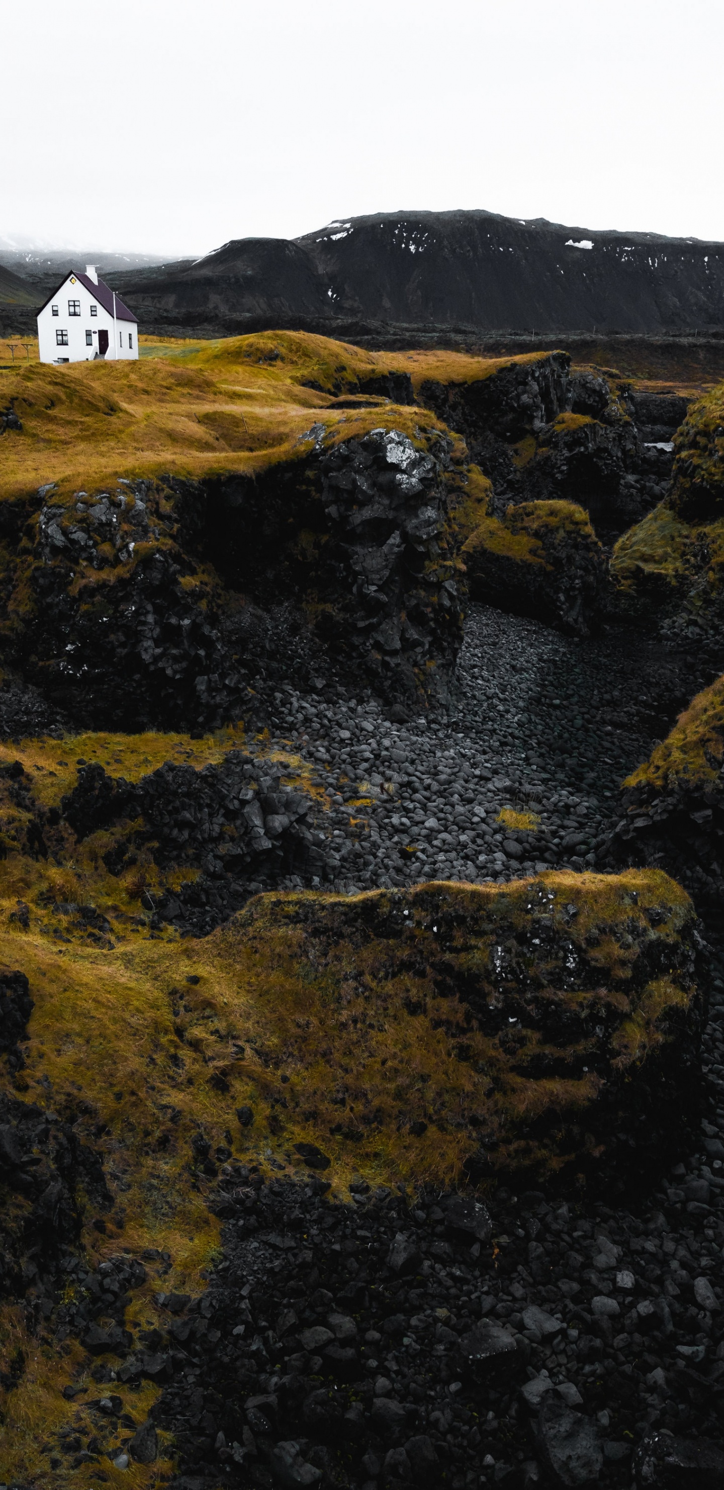 Tundra, Ridge, Colina, Afloramiento, Campo de Lava. Wallpaper in 1440x2960 Resolution