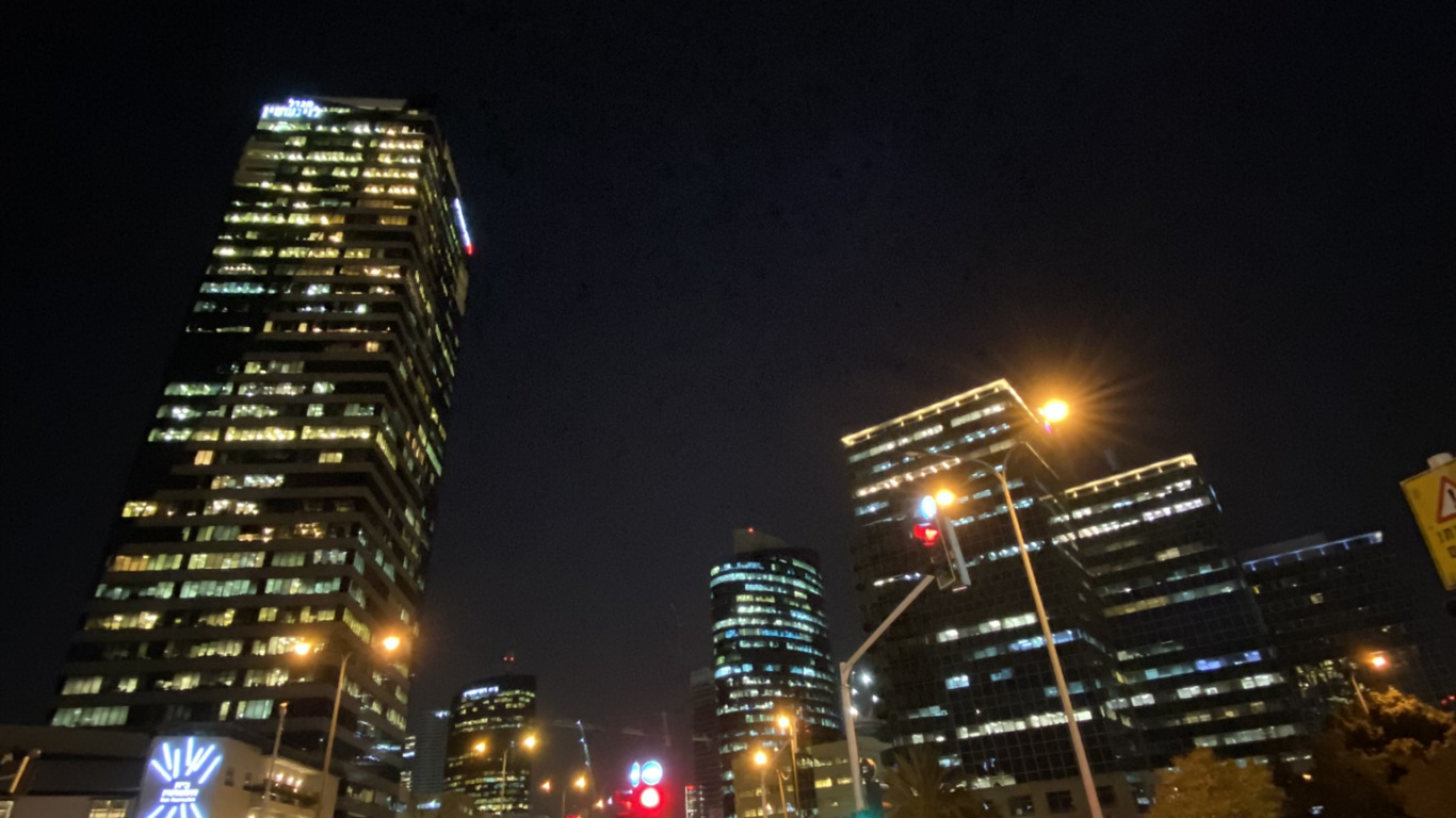 城市, 大都会, 车灯 壁纸 1366x768 允许