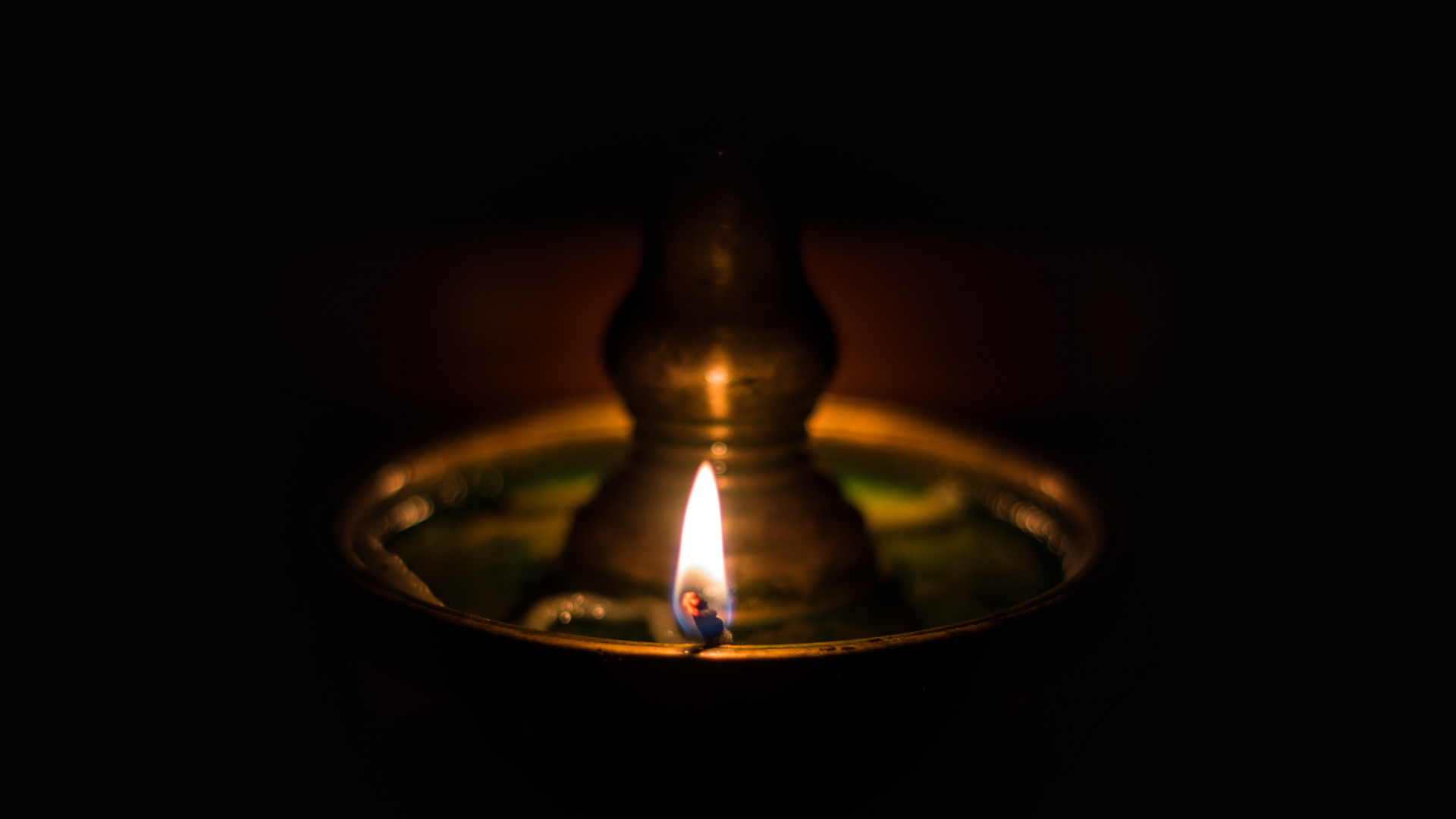 Brown and Black Candle Holder. Wallpaper in 1920x1080 Resolution