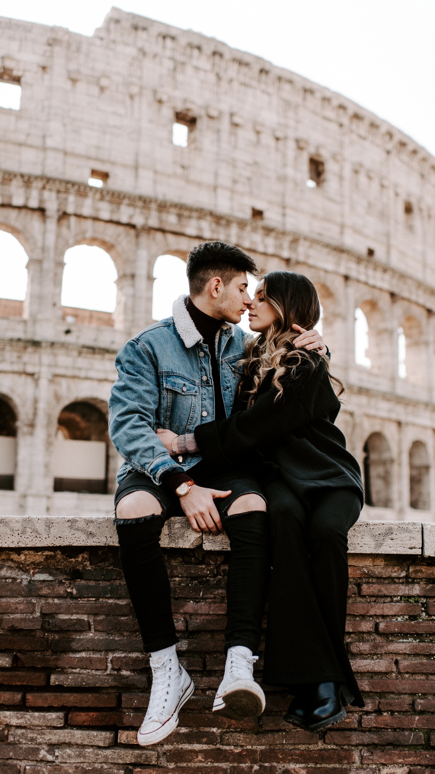 罗马竞技场, 浪漫, 蜜月, 相互作用, 爱情 壁纸 1440x2560 允许