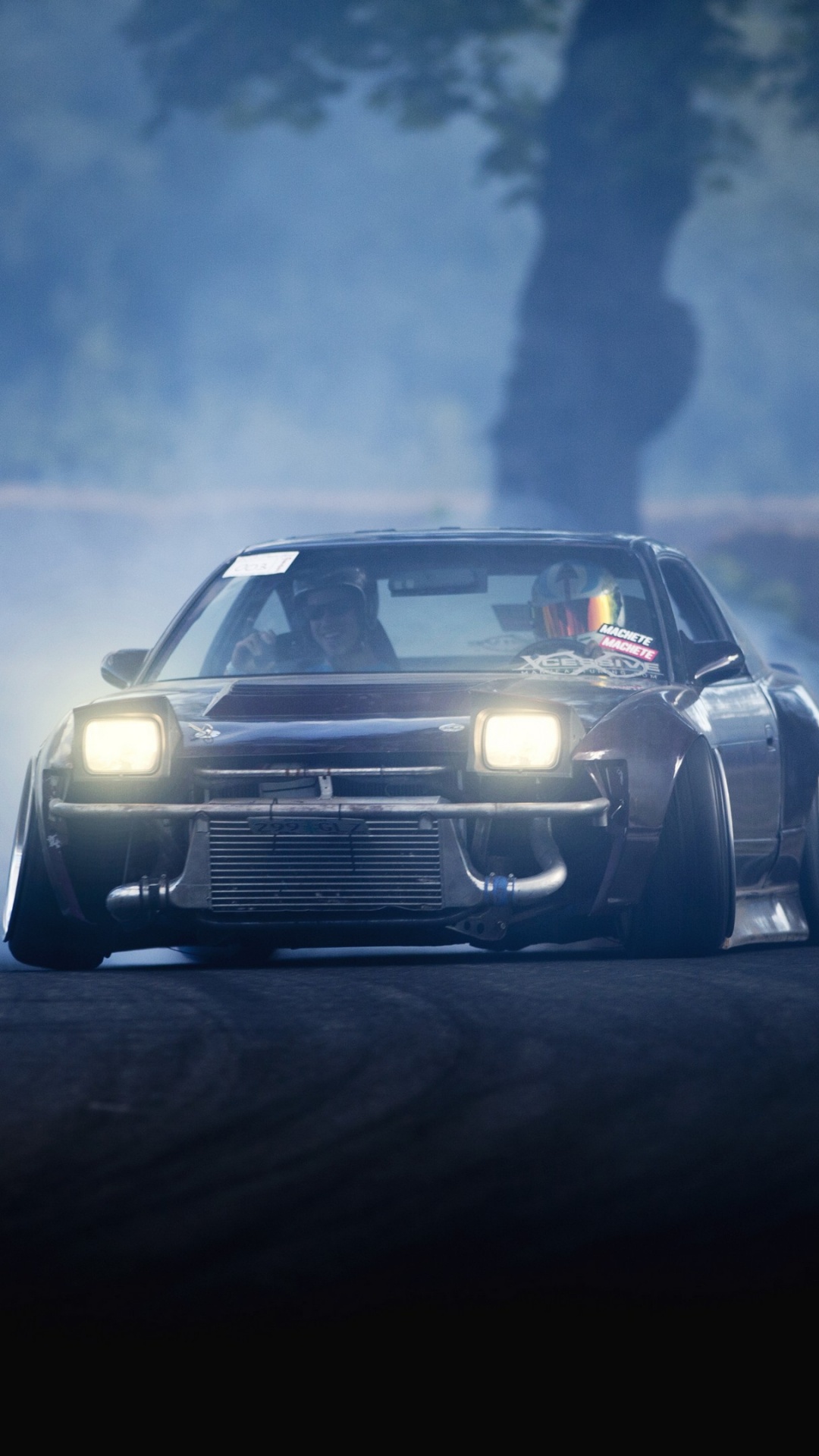 Bmw m 3 Grise Sur Route. Wallpaper in 1080x1920 Resolution