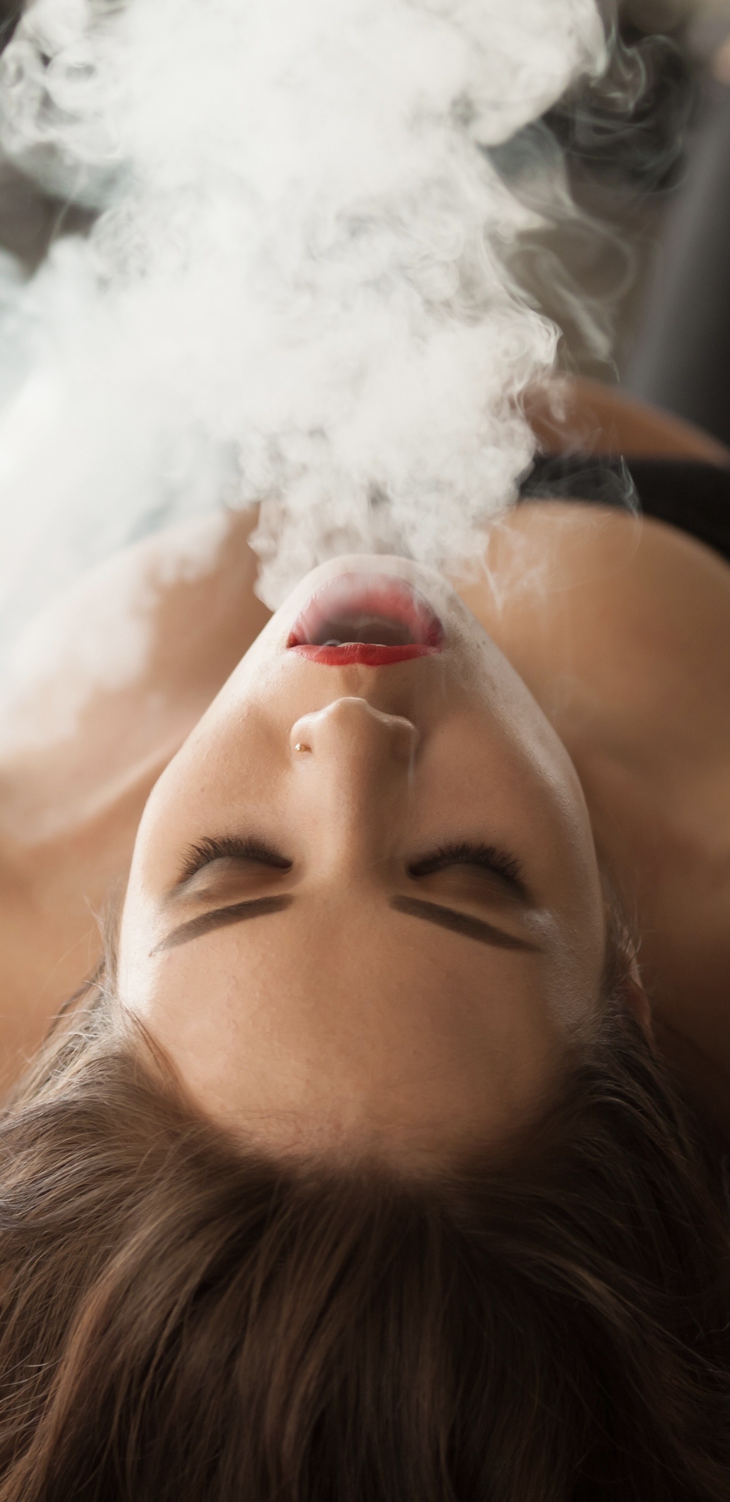 Rauchen, Zigarette, Mädchen, Das Rauchen Von Tabak, Elektronische Zigarette. Wallpaper in 1440x2960 Resolution