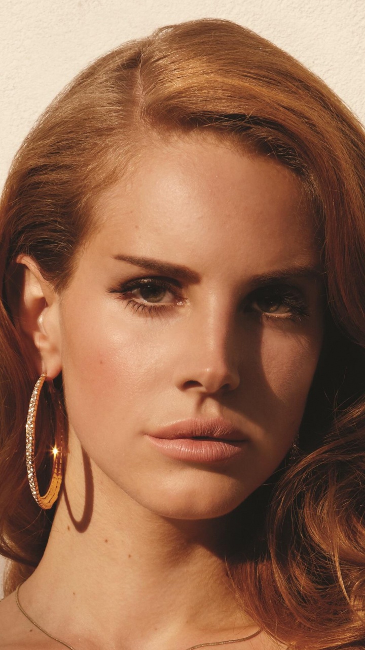 Lana Del Rey, Cabello, Peinado, Ceja, Barbilla. Wallpaper in 720x1280 Resolution