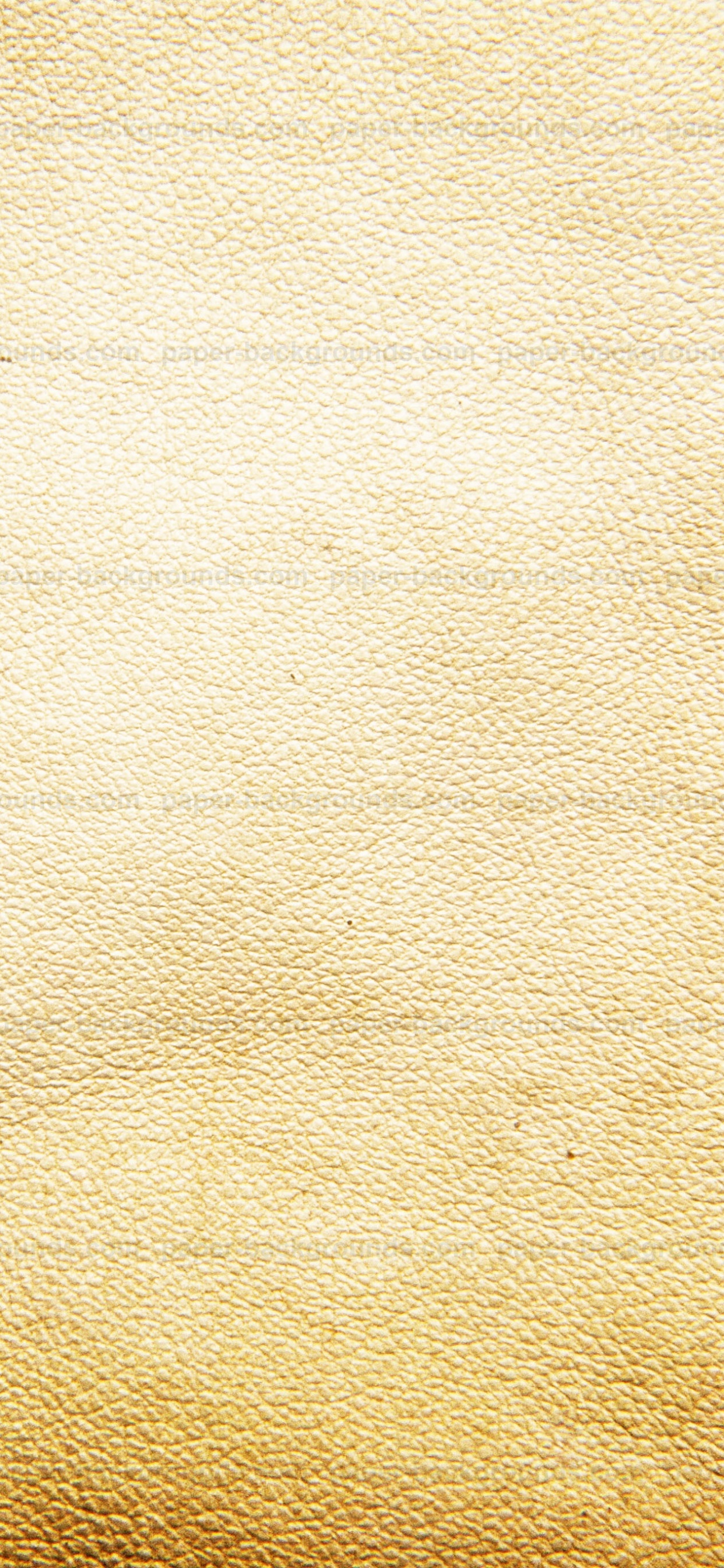 Textil Blanco Sobre Mesa de Madera Marrón. Wallpaper in 1242x2688 Resolution