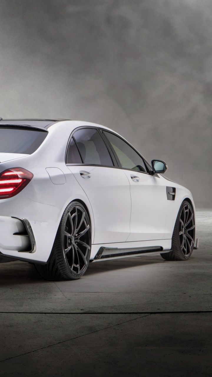 White Bmw m 3 Coupe. Wallpaper in 720x1280 Resolution