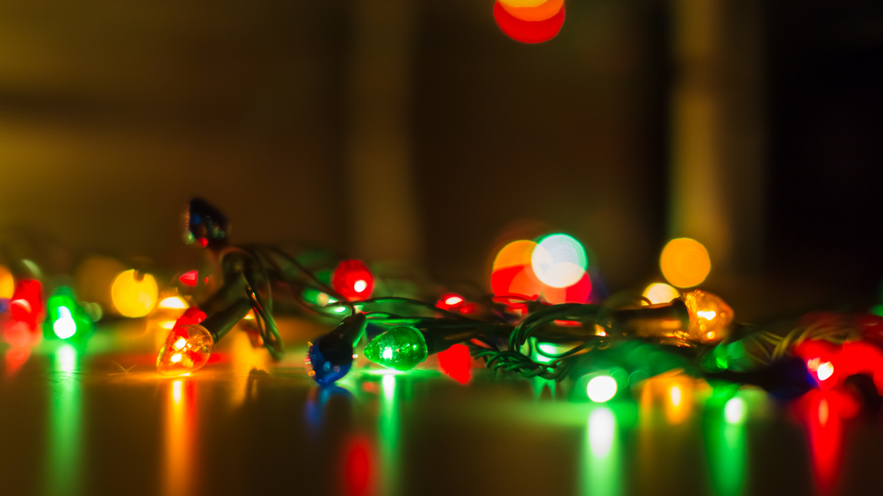 Christmas Lights, Garland, Christmas Day, Light, Lighting. Wallpaper in 1280x720 Resolution