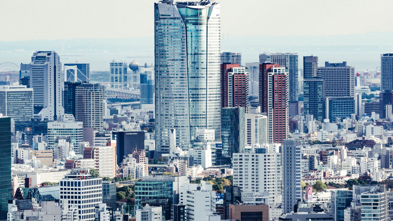 City Skyline Under White Sky During Daytime. Wallpaper in 1280x720 Resolution