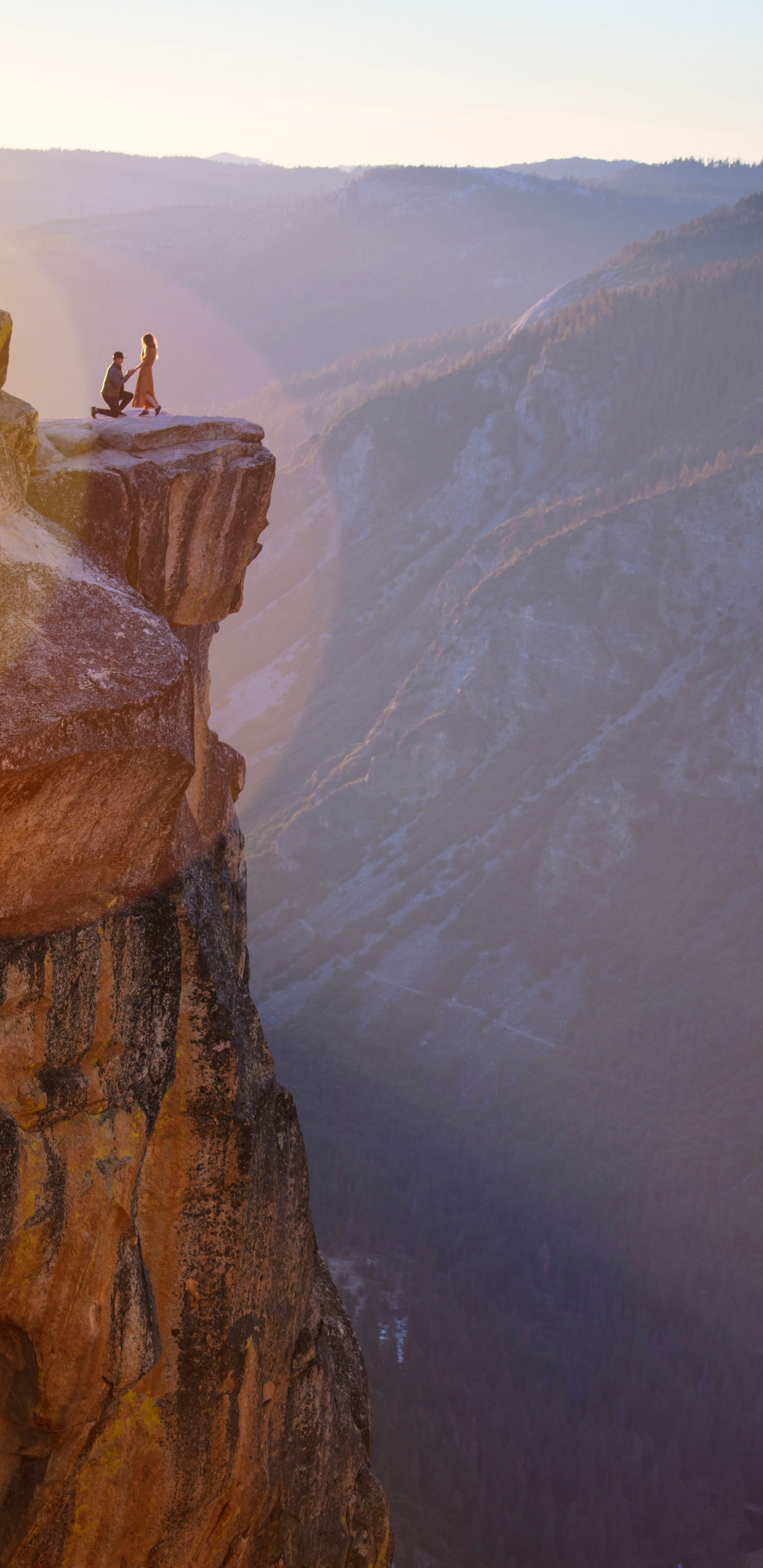 Yosemite National Park Taft Point, National Park, Park, Cliff, Klippe. Wallpaper in 1440x2960 Resolution