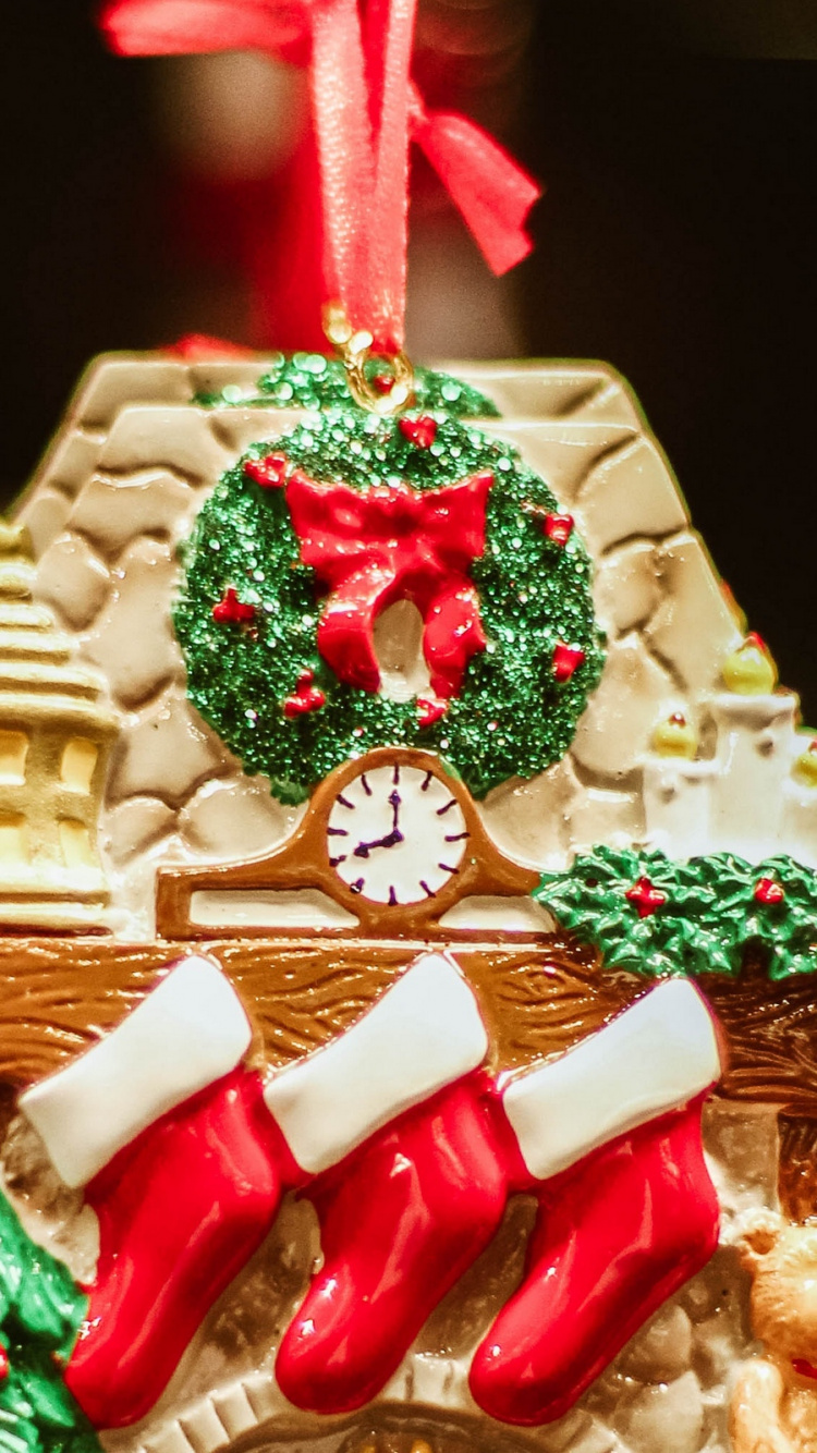 Christmas Day, Christmas Decoration, New Year, Christmas Ornament, Christmas. Wallpaper in 750x1334 Resolution