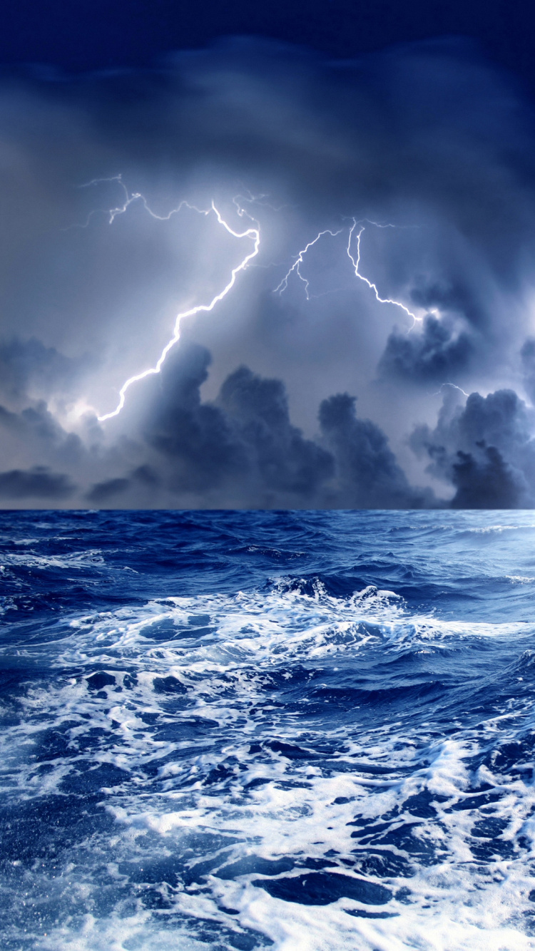 Mar, Tormenta, el Viento de la Onda, Lluvia, Rayo. Wallpaper in 750x1334 Resolution