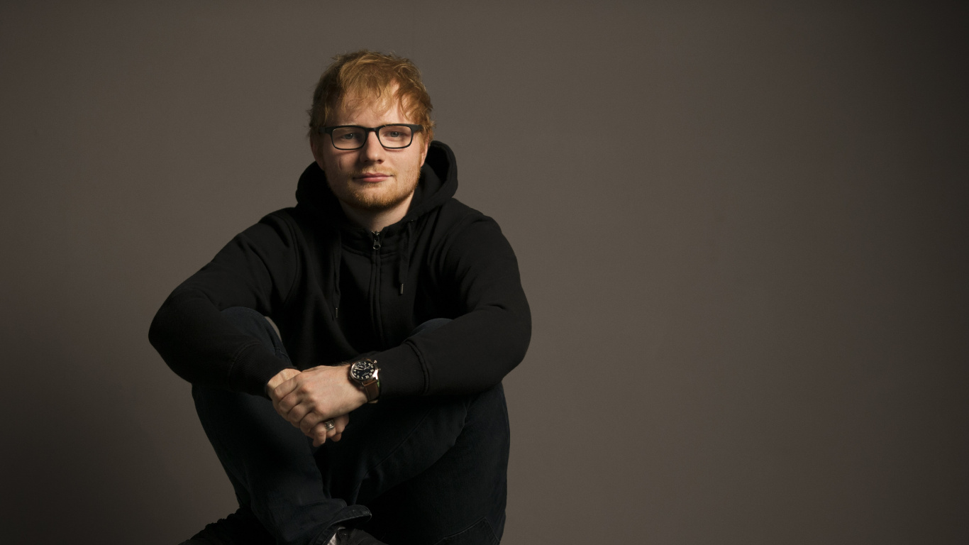 Ed Sheeran, Permanent, Séance, Bras, Portrait. Wallpaper in 1366x768 Resolution