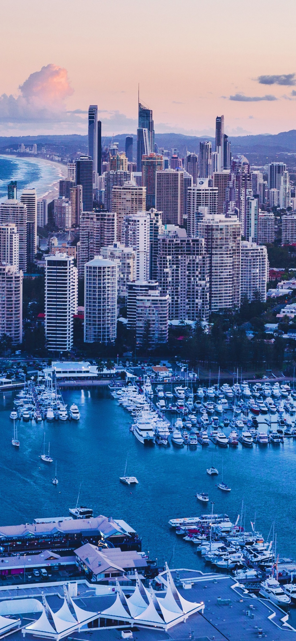 Côte D'or, Eau, Les Ressources en Eau, Bateau, la Journée. Wallpaper in 1125x2436 Resolution