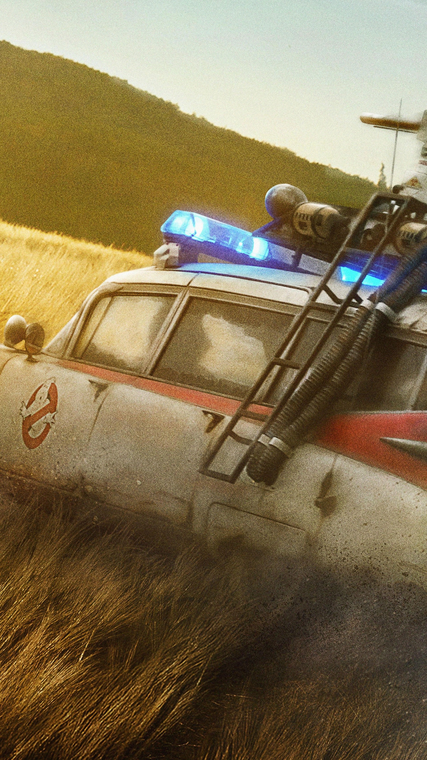 Ghostbusters Afterlife, Columbia Pictures, Action, Helicopter Rotor, Automotive Lighting. Wallpaper in 1440x2560 Resolution