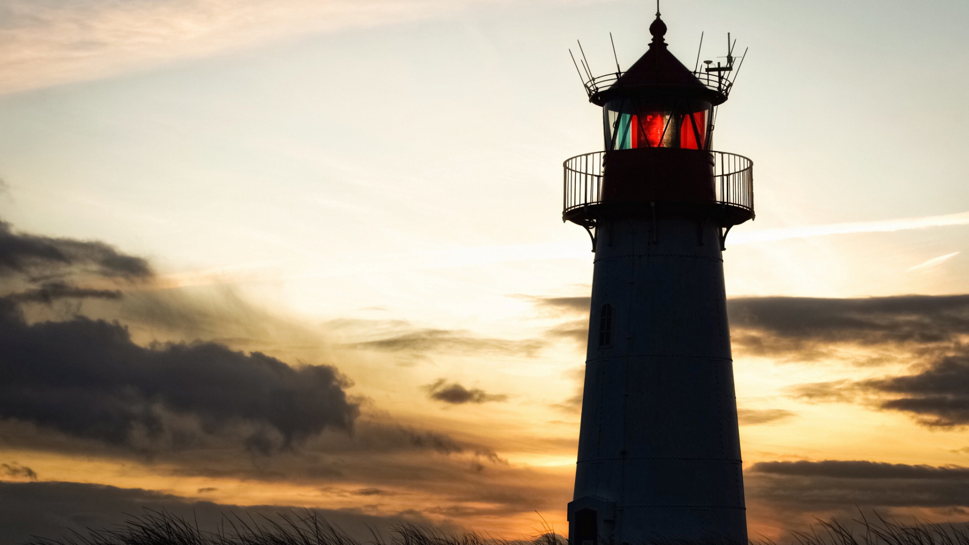 Silhouette of Lighthouse Under Cloudy Sky During Daytime. Wallpaper in 1920x1080 Resolution
