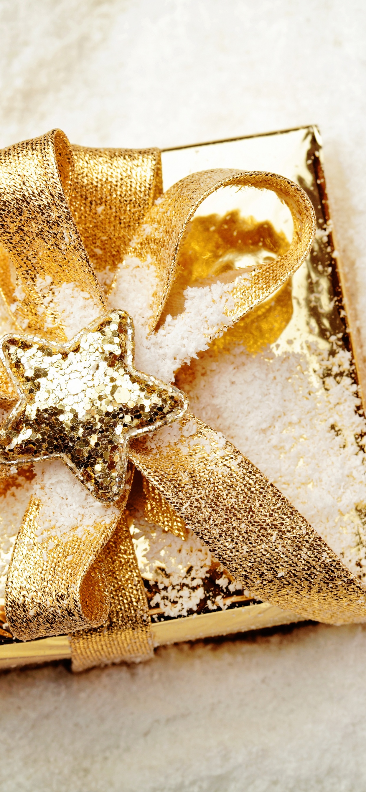 El Día De Navidad, Regalo, Amarillo, Envoltorio de Regalo, Actualidad. Wallpaper in 1242x2688 Resolution