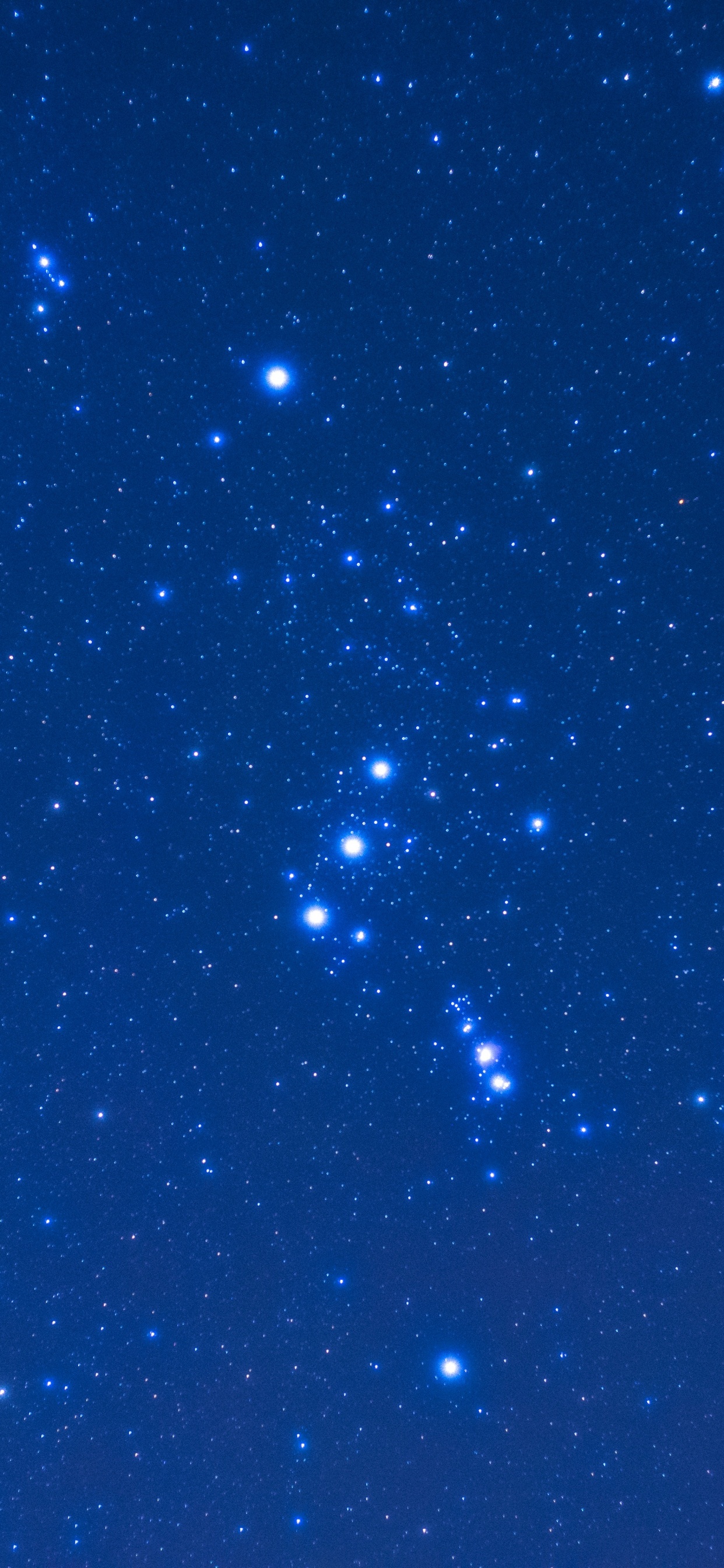 Estrellas Azules y Blancas en el Cielo Azul. Wallpaper in 1242x2688 Resolution