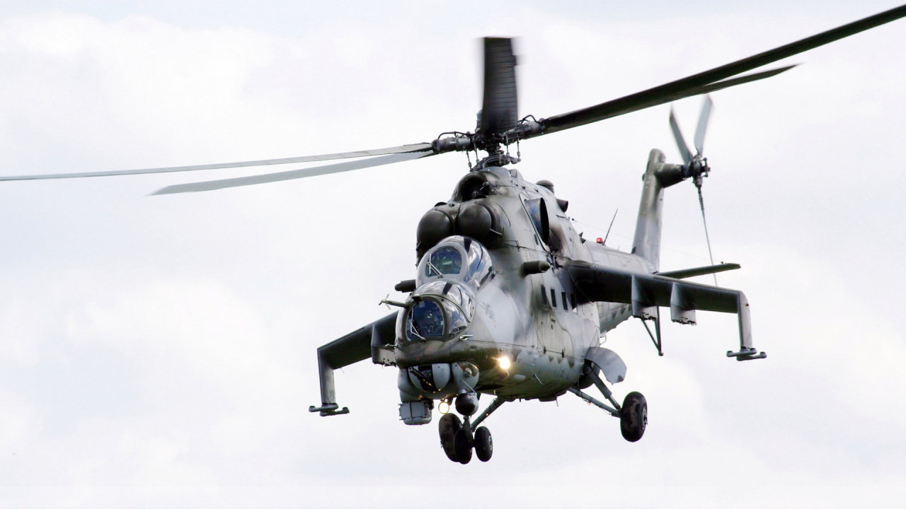 Black and Gray Fighter Plane in The Sky. Wallpaper in 1280x720 Resolution