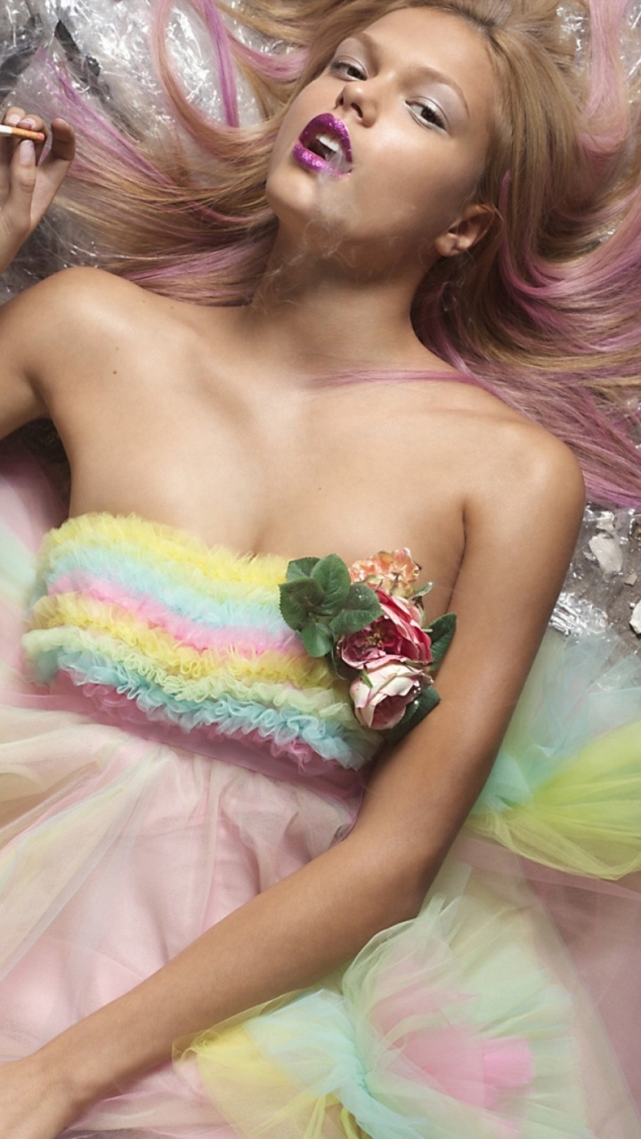 Model, Beauty, Pink, Blond, Girl. Wallpaper in 720x1280 Resolution