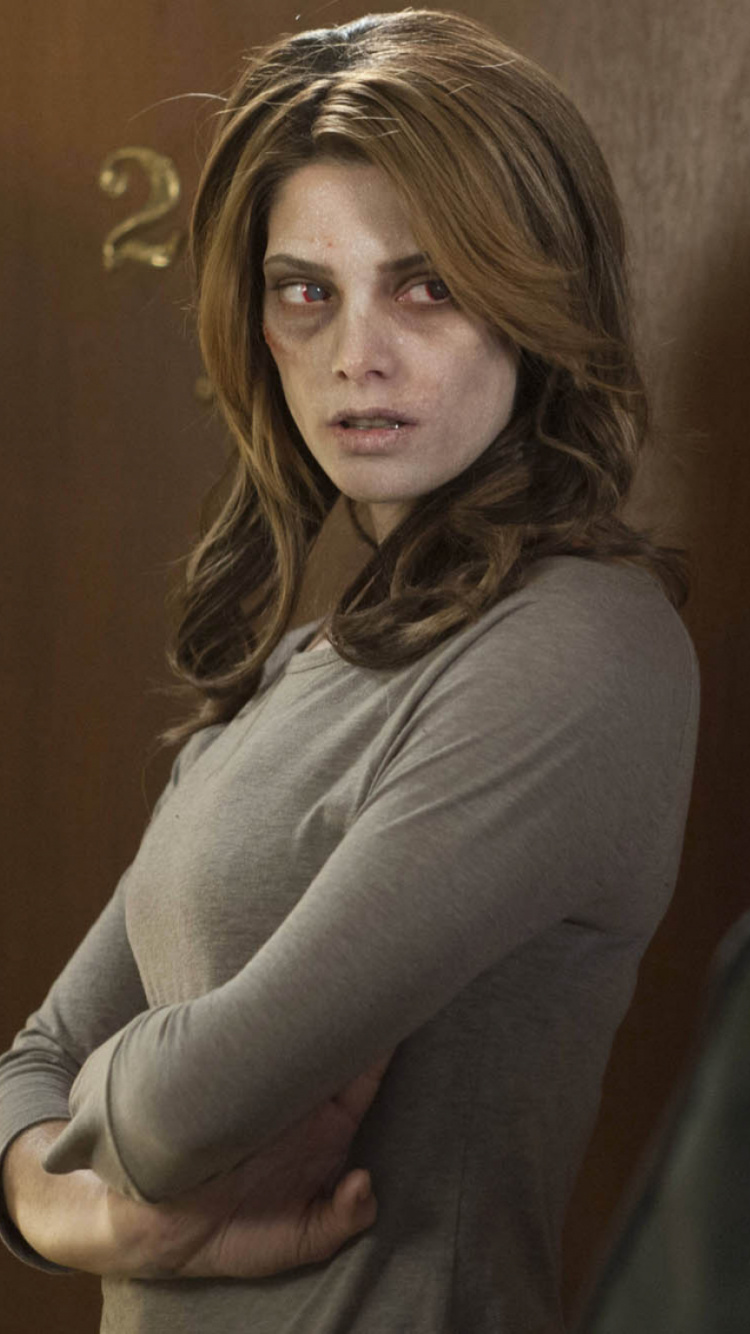 Regisseur, Blonde, Lange Haare, Mädchen, Dame. Wallpaper in 750x1334 Resolution