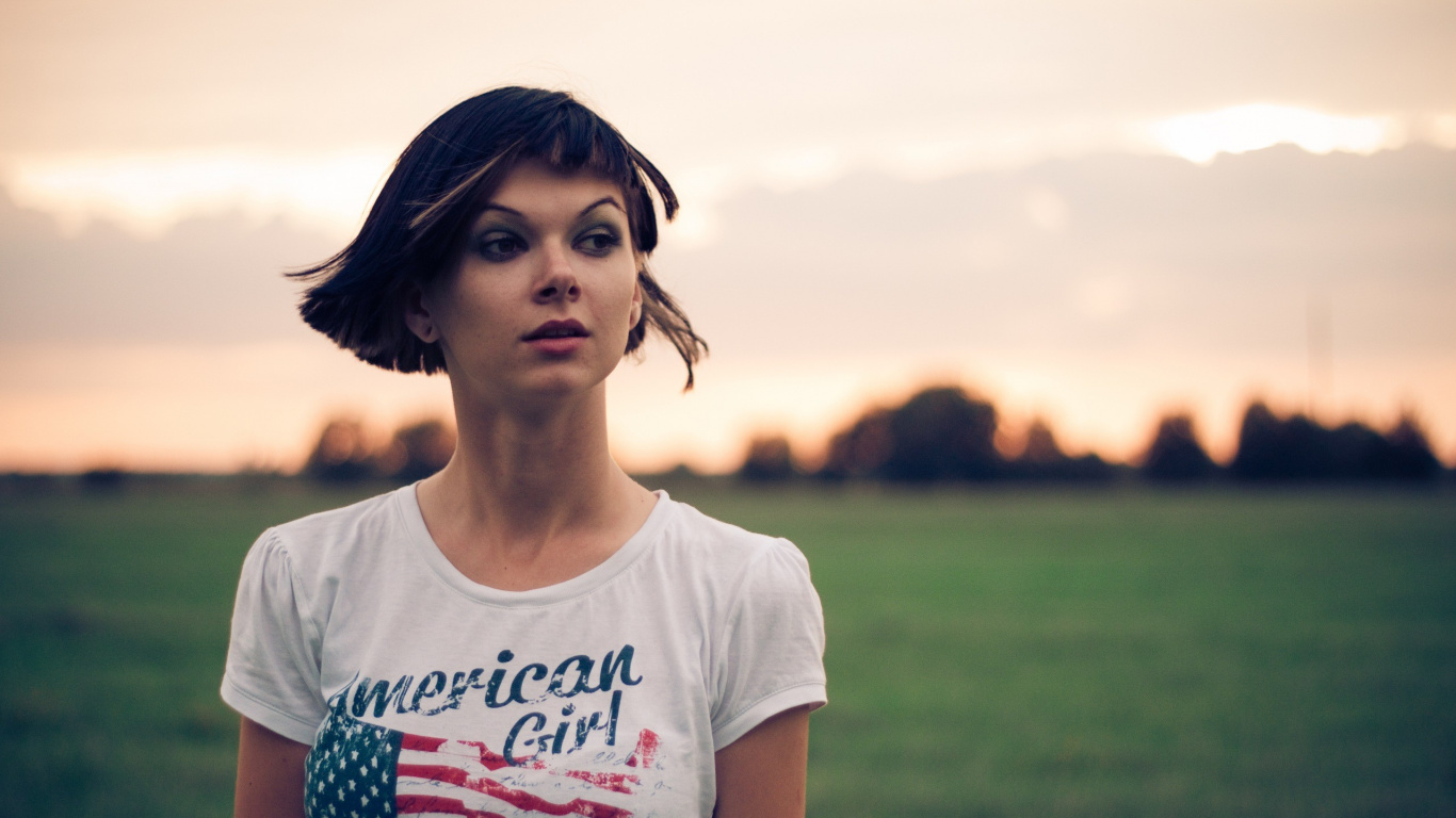 Beauté, Été, Fraîcheur, Amusement, Eau. Wallpaper in 1366x768 Resolution