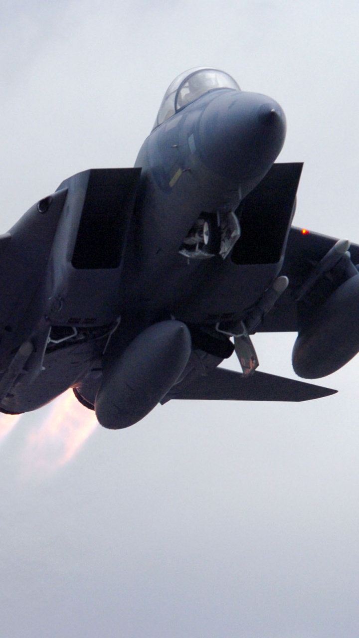 Black Jet Plane in Mid Air During Daytime. Wallpaper in 720x1280 Resolution