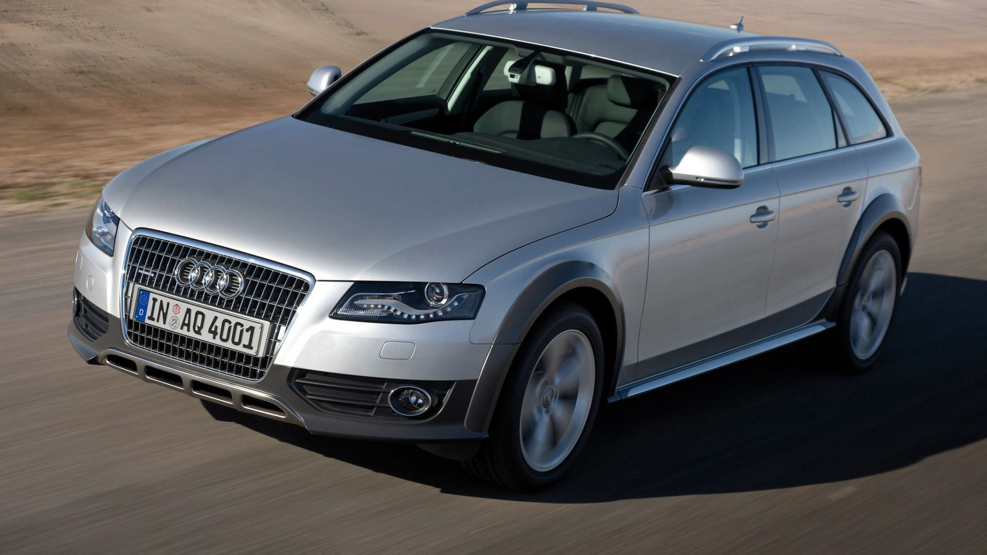 Argent Audi a 4 Sur Desert. Wallpaper in 1920x1080 Resolution