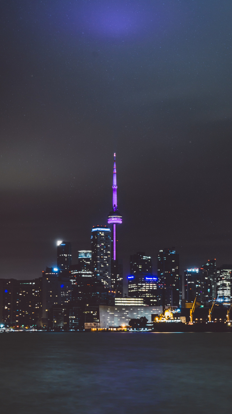 Skyline Der Stadt Bei Nacht Night. Wallpaper in 750x1334 Resolution