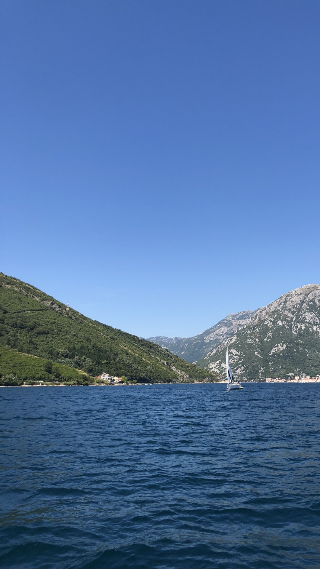 Las Formaciones Montañosas, Los Recursos de Agua, Highland, Colina, la Vía Navegable. Wallpaper in 1080x1920 Resolution